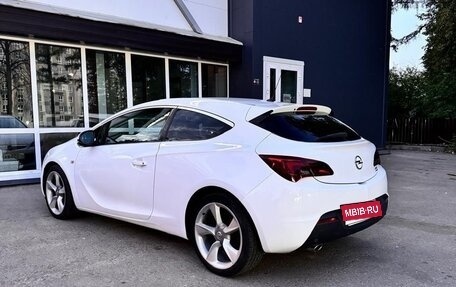 Opel Astra J, 2012 год, 1 фотография