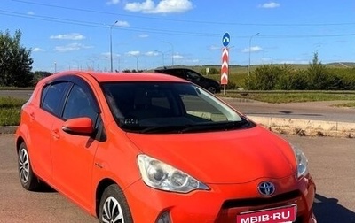 Toyota Aqua I, 2013 год, 950 000 рублей, 1 фотография