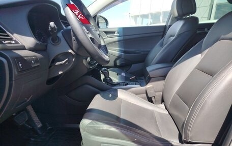 Hyundai Tucson III, 2018 год, 1 820 000 рублей, 13 фотография