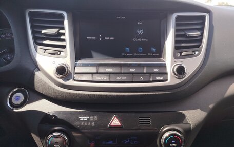 Hyundai Tucson III, 2018 год, 1 820 000 рублей, 15 фотография