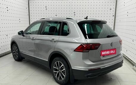 Volkswagen Tiguan II, 2020 год, 4 380 000 рублей, 7 фотография