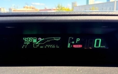 Toyota Aqua I, 2013 год, 950 000 рублей, 8 фотография
