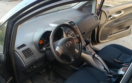 Toyota Auris II, 2008 год, 650 000 рублей, 10 фотография