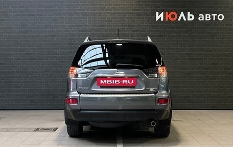Mitsubishi Outlander III рестайлинг 3, 2010 год, 1 349 000 рублей, 6 фотография