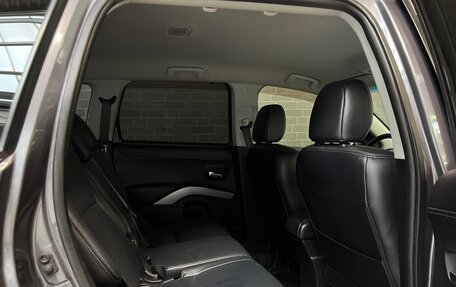Mitsubishi Outlander III рестайлинг 3, 2010 год, 1 349 000 рублей, 13 фотография