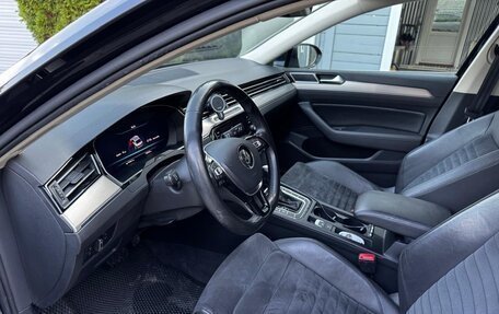 Volkswagen Passat B8 рестайлинг, 2017 год, 2 000 000 рублей, 7 фотография