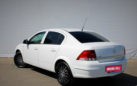 Opel Astra J, 2014 год, 640 000 рублей, 5 фотография