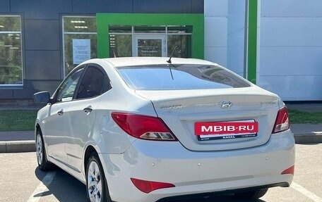 Hyundai Solaris II рестайлинг, 2015 год, 770 000 рублей, 4 фотография