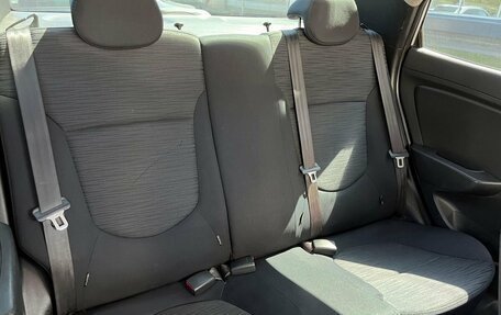 Hyundai Solaris II рестайлинг, 2015 год, 770 000 рублей, 10 фотография