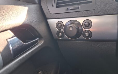 Opel Astra H, 2011 год, 572 000 рублей, 23 фотография