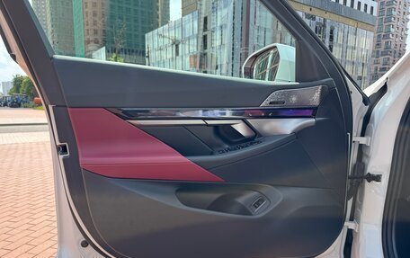 BMW 5 серия, 2024 год, 5 990 000 рублей, 13 фотография
