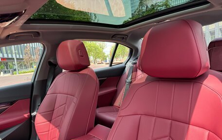BMW 5 серия, 2024 год, 5 990 000 рублей, 17 фотография