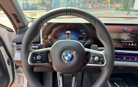BMW 5 серия, 2024 год, 5 990 000 рублей, 19 фотография