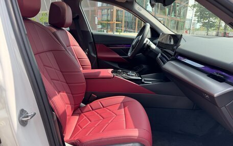 BMW 5 серия, 2024 год, 5 990 000 рублей, 25 фотография