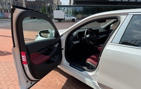 BMW 5 серия, 2024 год, 5 990 000 рублей, 12 фотография