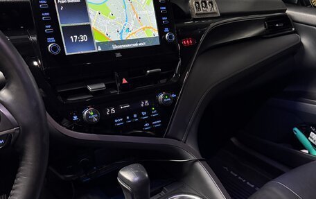 Toyota Camry, 2021 год, 3 150 000 рублей, 3 фотография