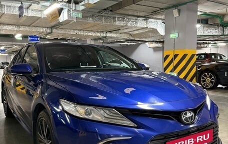 Toyota Camry, 2021 год, 3 150 000 рублей, 7 фотография