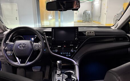 Toyota Camry, 2021 год, 3 150 000 рублей, 23 фотография