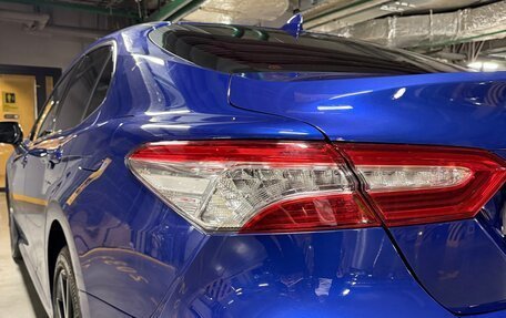 Toyota Camry, 2021 год, 3 150 000 рублей, 15 фотография