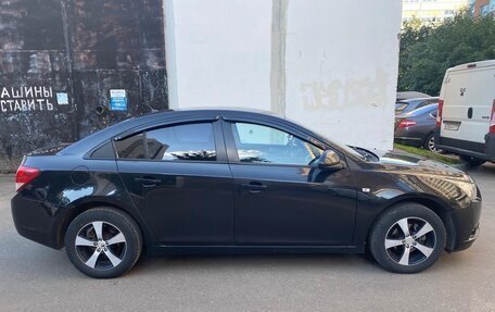 Chevrolet Cruze II, 2011 год, 800 000 рублей, 5 фотография