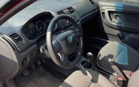 Skoda Fabia II, 2013 год, 629 000 рублей, 5 фотография