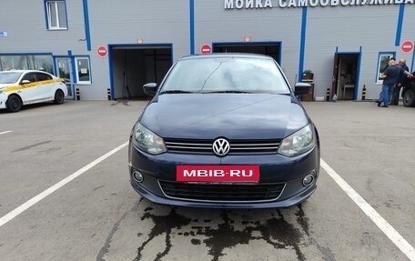 Volkswagen Polo VI (EU Market), 2014 год, 850 000 рублей, 2 фотография