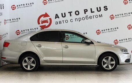 Volkswagen Jetta VI, 2012 год, 995 000 рублей, 6 фотография