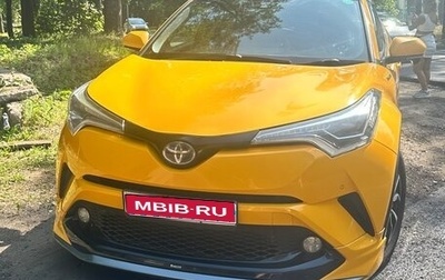 Toyota C-HR I рестайлинг, 2017 год, 2 100 000 рублей, 1 фотография