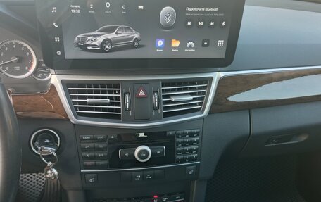 Mercedes-Benz E-Класс, 2011 год, 1 400 000 рублей, 9 фотография