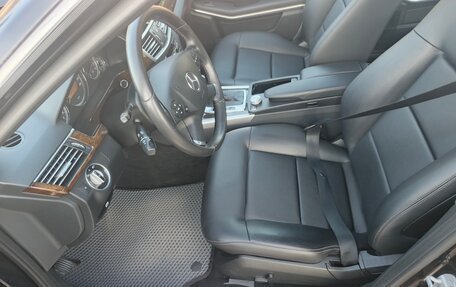 Mercedes-Benz E-Класс, 2011 год, 1 400 000 рублей, 7 фотография