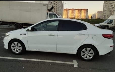 KIA Rio III рестайлинг, 2015 год, 870 000 рублей, 2 фотография