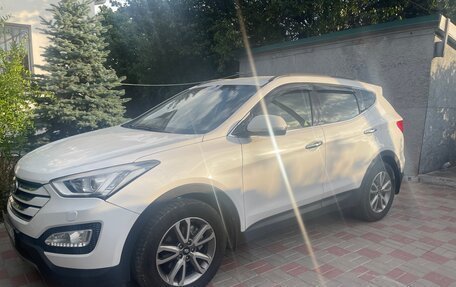 Hyundai Santa Fe III рестайлинг, 2014 год, 1 950 000 рублей, 2 фотография