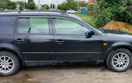 Volkswagen Passat B5+ рестайлинг, 2000 год, 300 000 рублей, 3 фотография