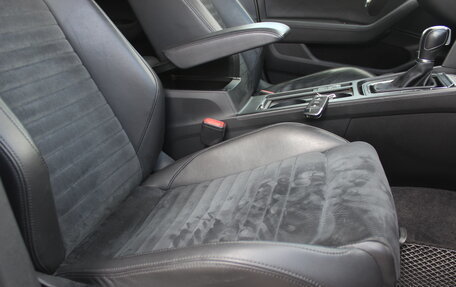 Volkswagen Passat B8 рестайлинг, 2016 год, 1 895 000 рублей, 17 фотография