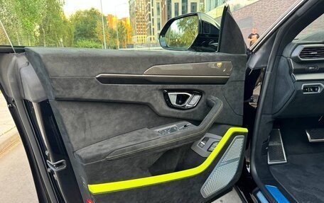 Lamborghini Urus I, 2021 год, 22 560 000 рублей, 15 фотография