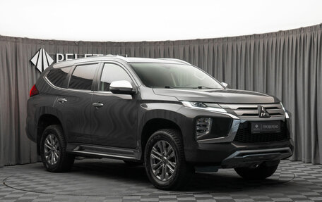 Mitsubishi Pajero Sport III рестайлинг, 2022 год, 4 150 000 рублей, 2 фотография