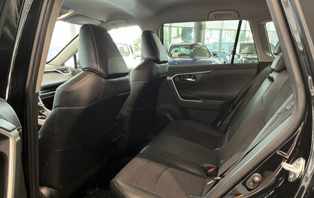 Toyota RAV4, 2021 год, 3 555 000 рублей, 16 фотография