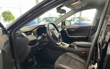 Toyota RAV4, 2021 год, 3 555 000 рублей, 20 фотография