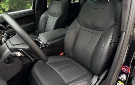 Land Rover Range Rover Sport, 2023 год, 17 700 000 рублей, 30 фотография