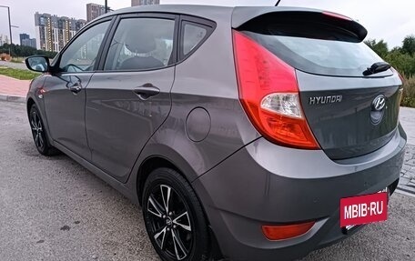 Hyundai Solaris II рестайлинг, 2012 год, 604 000 рублей, 3 фотография