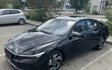 Hyundai Elantra, 2025 год, 1 999 000 рублей, 3 фотография