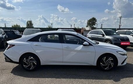 Hyundai Elantra, 2025 год, 1 999 000 рублей, 4 фотография