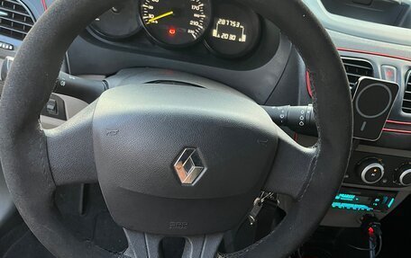 Renault Fluence I, 2012 год, 750 000 рублей, 13 фотография