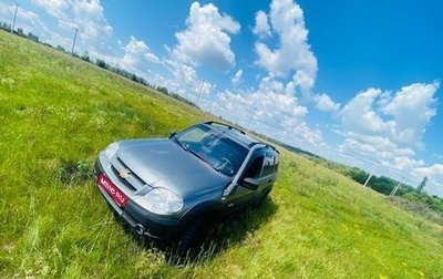 Chevrolet Niva I рестайлинг, 2014 год, 570 000 рублей, 1 фотография