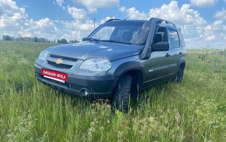 Chevrolet Niva I рестайлинг, 2014 год, 570 000 рублей, 25 фотография