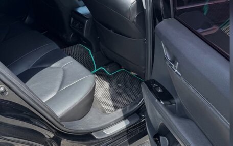 Toyota Camry, 2021 год, 2 350 000 рублей, 6 фотография