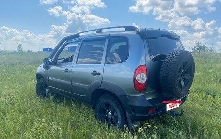 Chevrolet Niva I рестайлинг, 2014 год, 570 000 рублей, 28 фотография