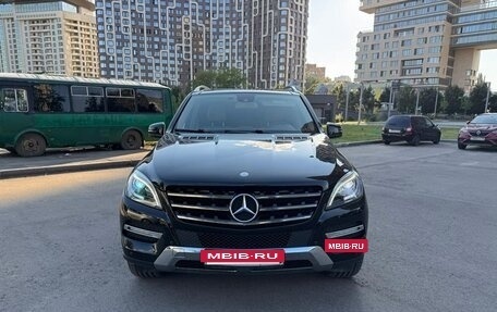 Mercedes-Benz M-Класс, 2012 год, 2 500 000 рублей, 15 фотография