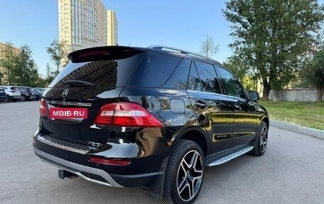 Mercedes-Benz M-Класс, 2012 год, 2 500 000 рублей, 11 фотография