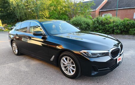 BMW 5 серия, 2021 год, 4 000 000 рублей, 6 фотография